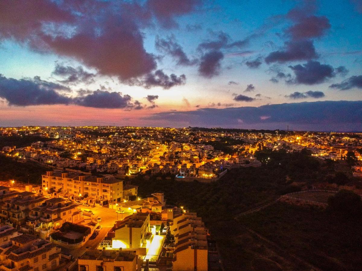 Rafaello Apartment ,,La Zona Cabo Roig, Area Cabo Roig" أوريويلا المظهر الخارجي الصورة